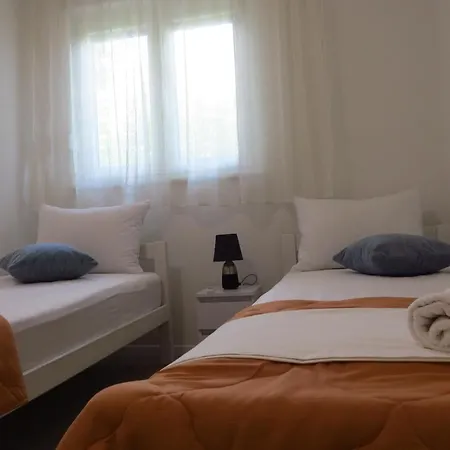Apartamento Niko Sinj