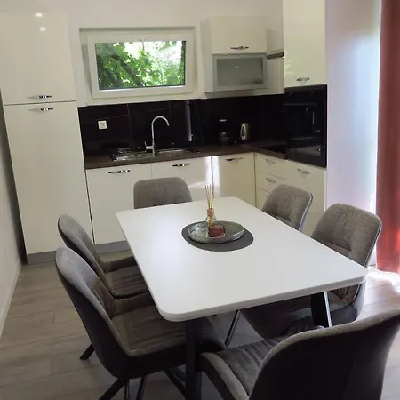 Niko Apartamento